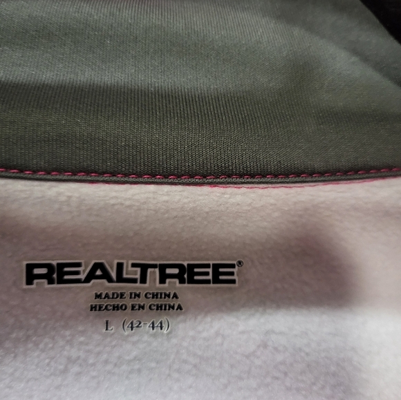 Realtree - Arctic Shield Pink Camo Half Zip Pullover w/Thumb Holes - Size L - Picture 8 of 8